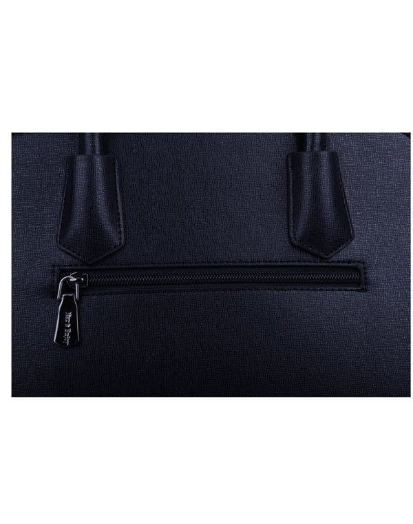 Sac à main noir avec foulard
