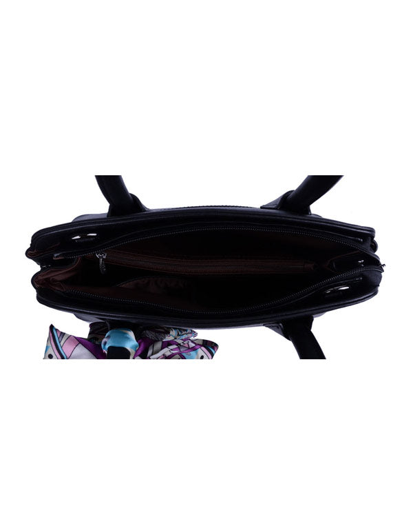 Sac à main noir avec foulard