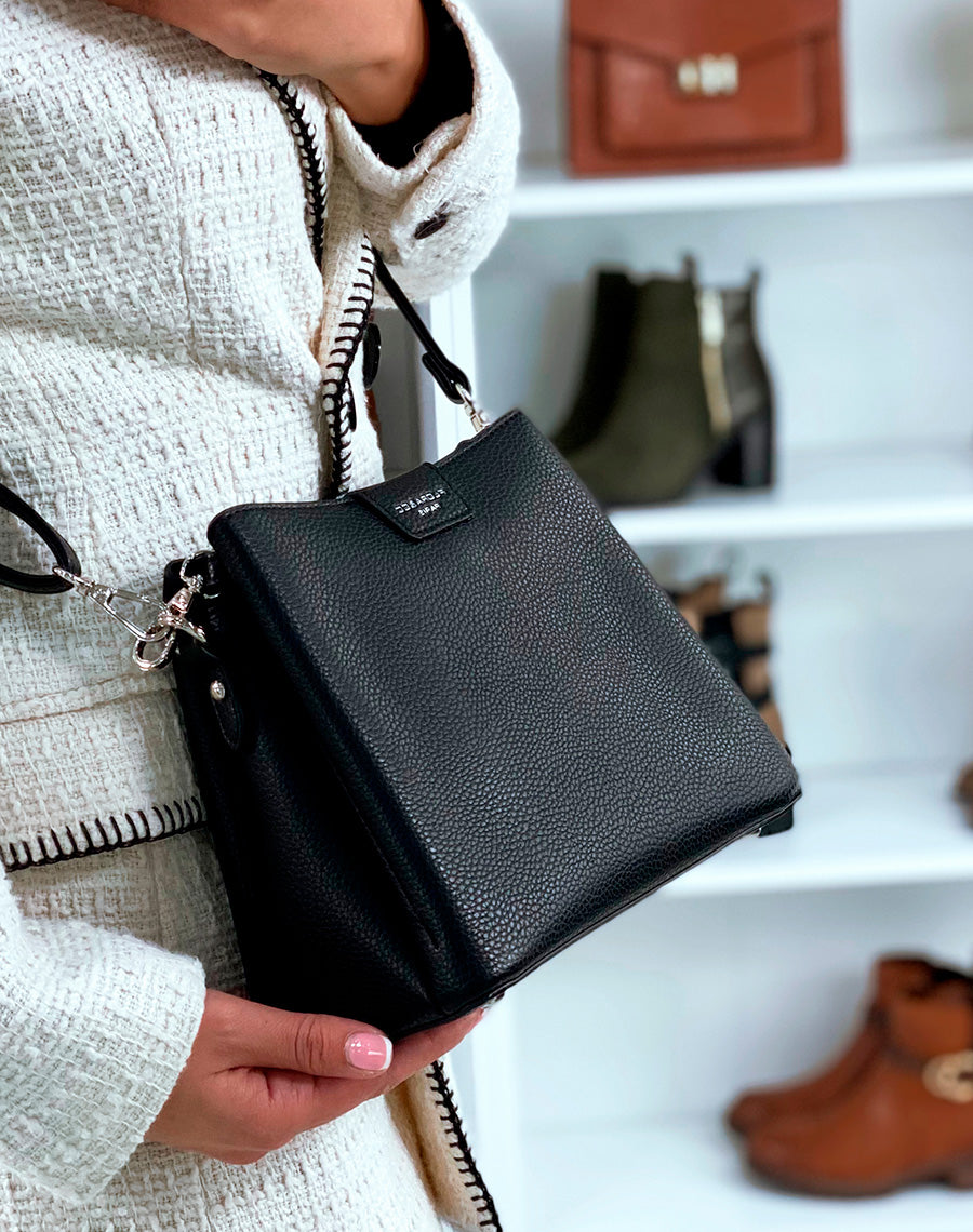 SAC ? MAIN NOIR ?CLAT