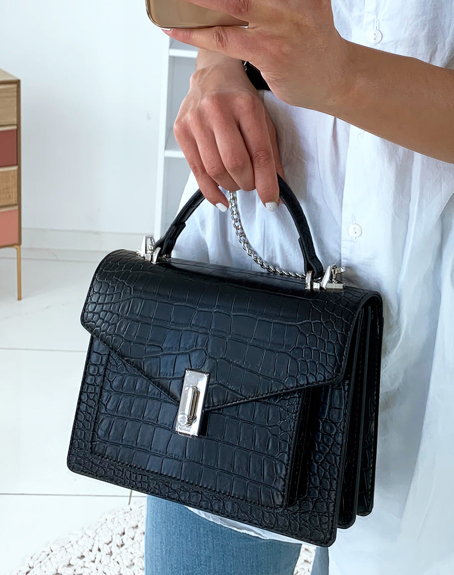 Sac à main noir effet croco