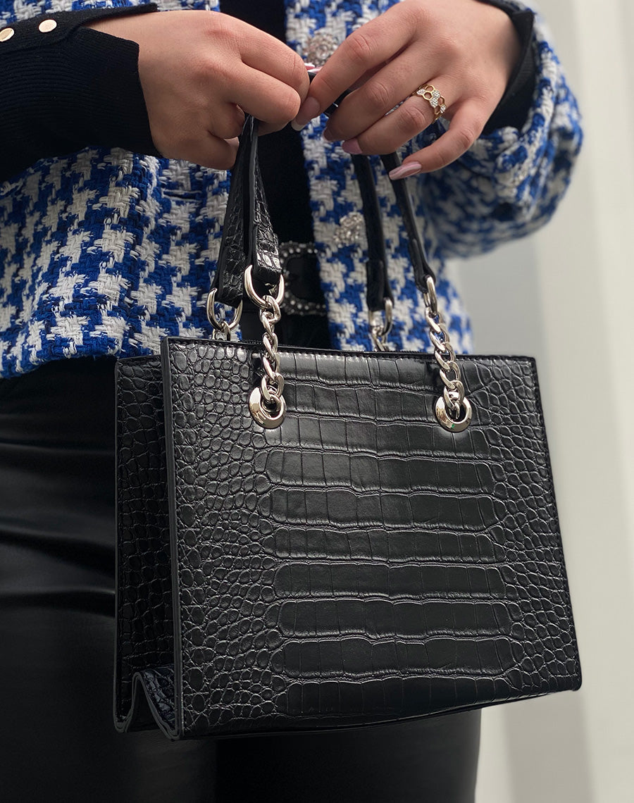 Sac à main noir effet croco à chaînes argentées