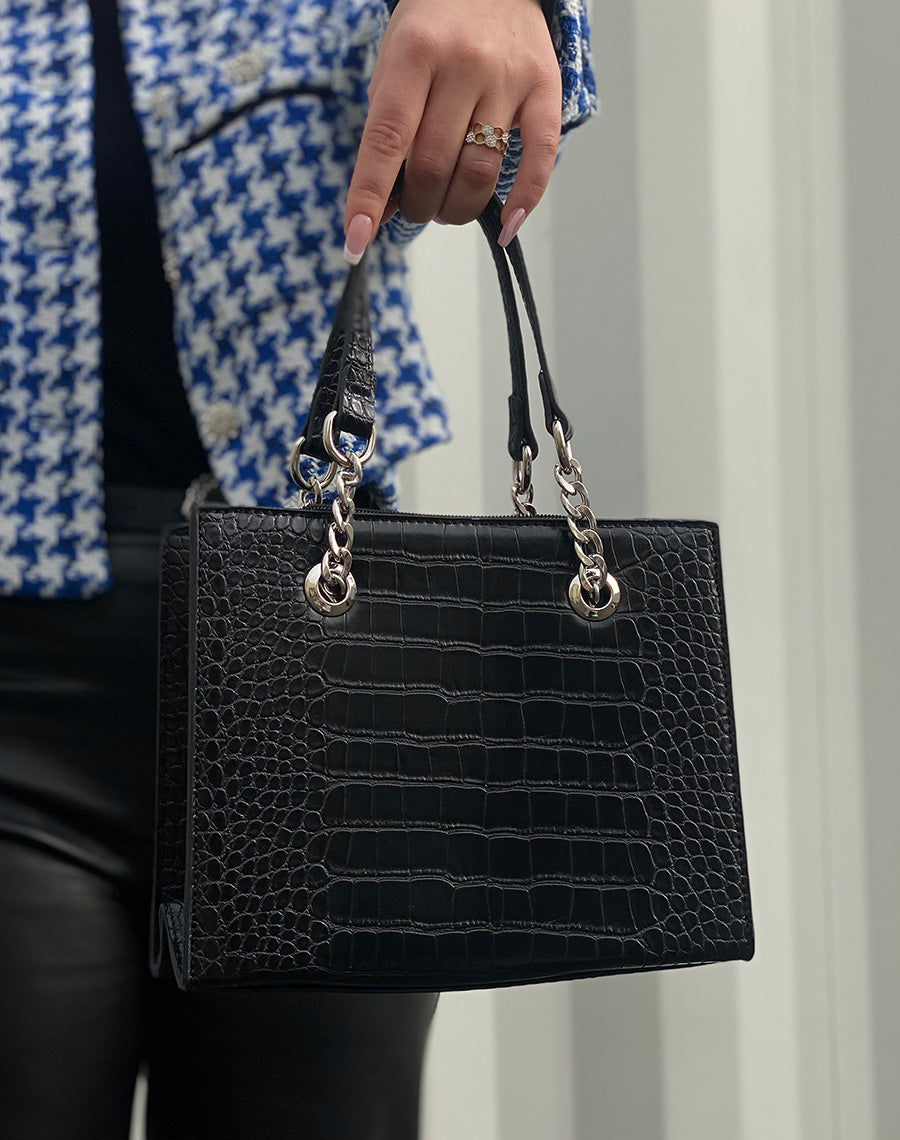 Sac à main noir effet croco à chaînes argentées