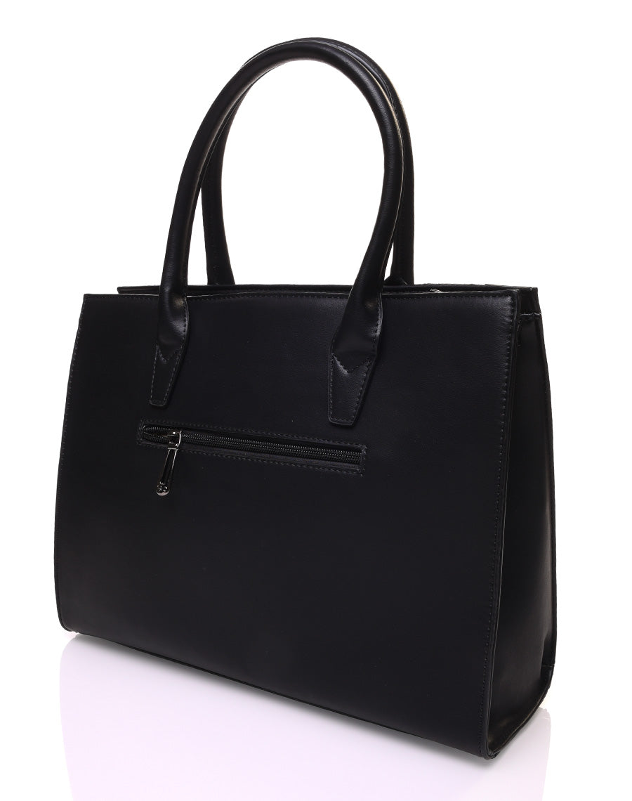 Sac à main noir effet croco et détails chaînes