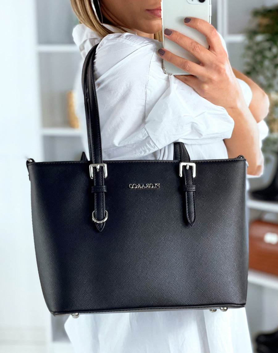 Sac à main noir en simili cuir