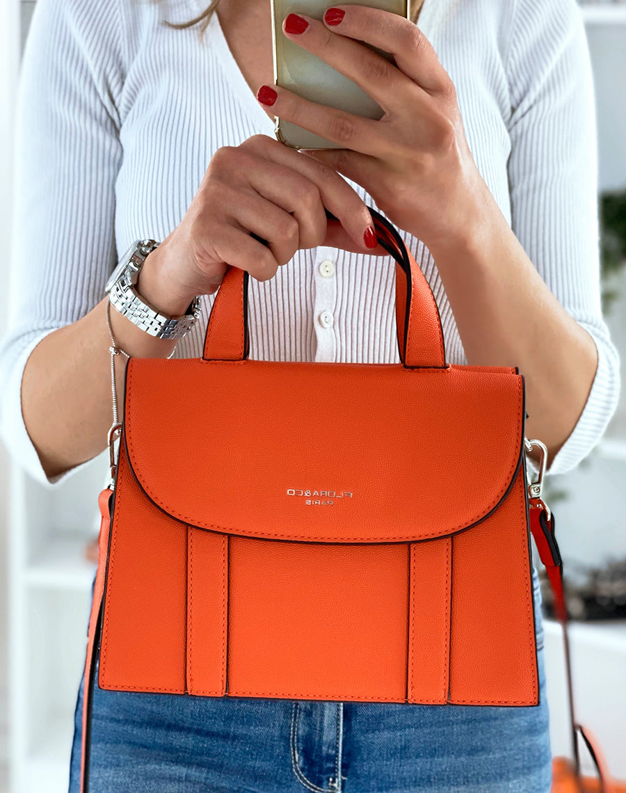 Sac à main orange forme trapèze