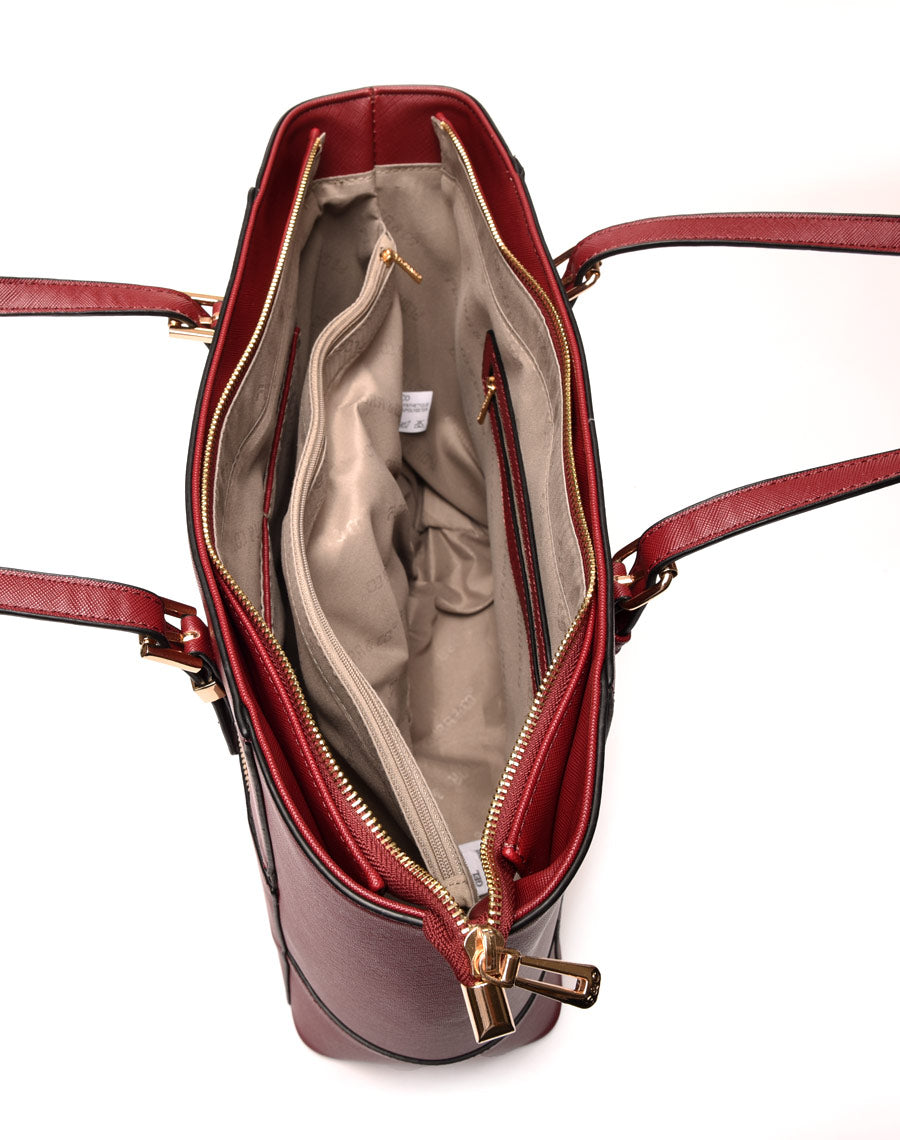 Sac à main à poche zippée bordeaux