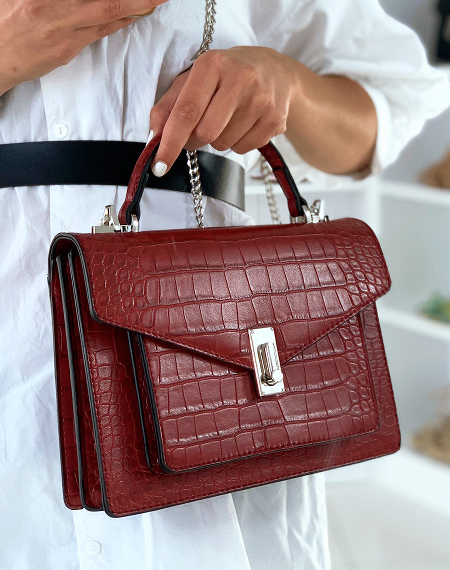 Sac à main rouge effet croco