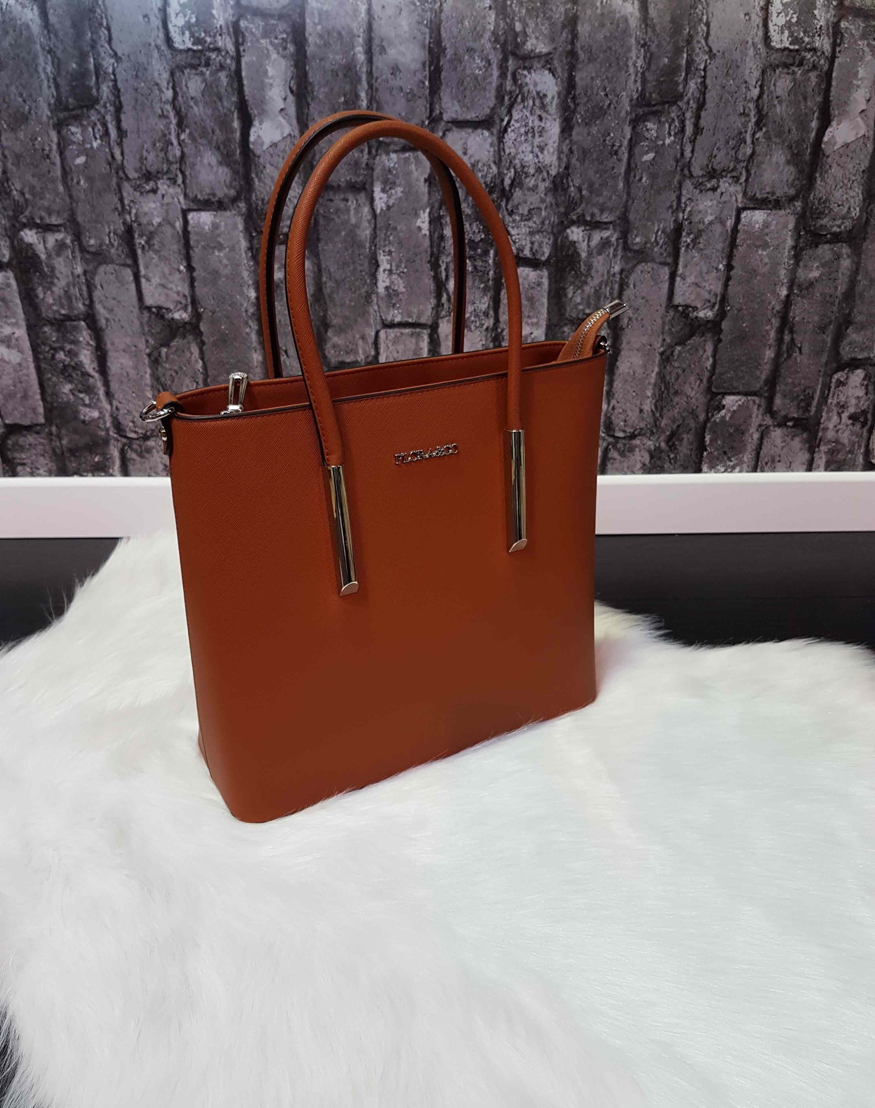 Sac à main taille moyenne camel