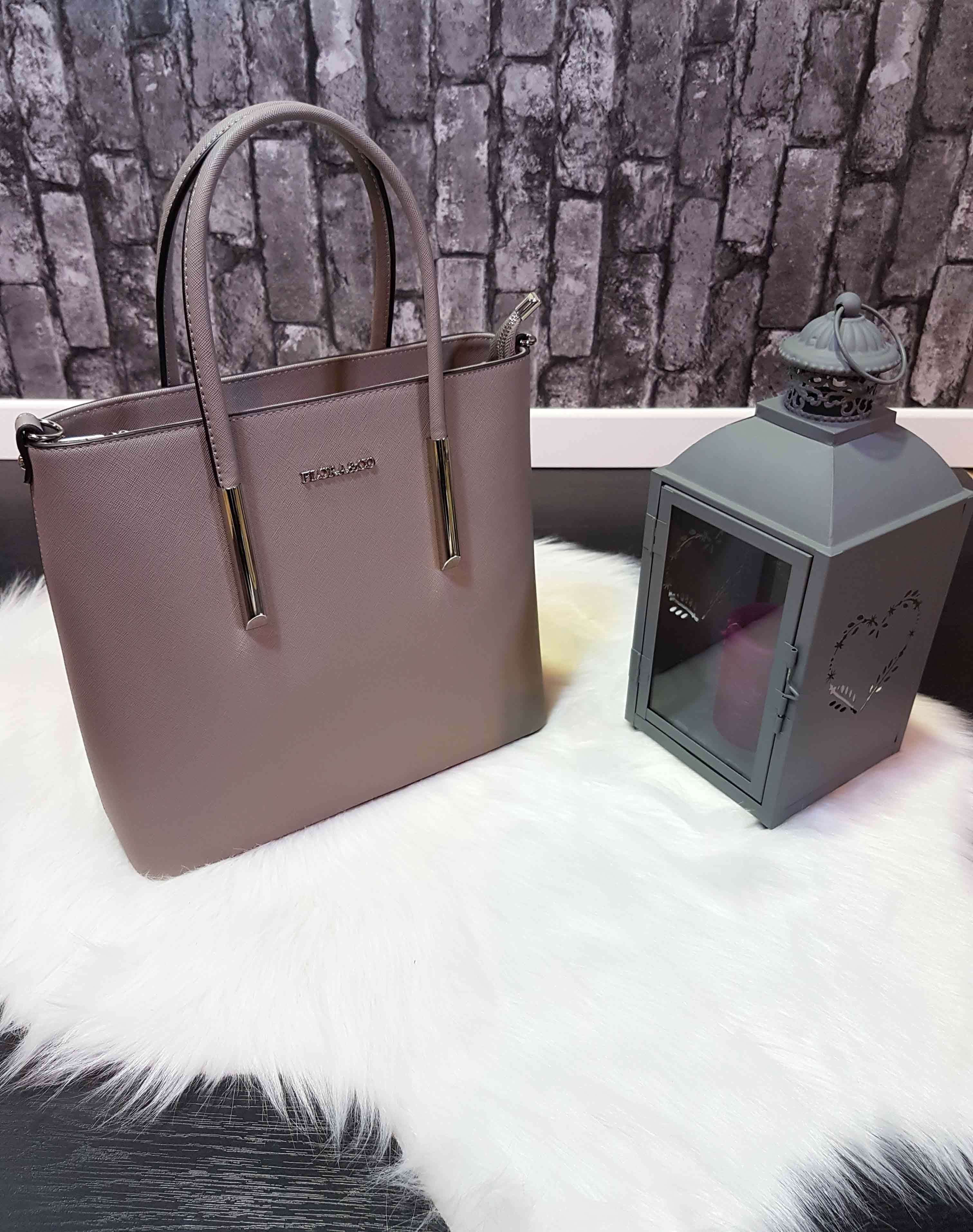 Sac à main taille moyenne gris