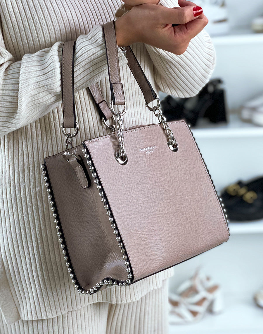 Sac à main taupe clouté