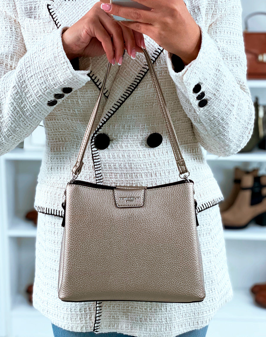 SAC ? MAIN TAUPE METALLIS? ?CLAT
