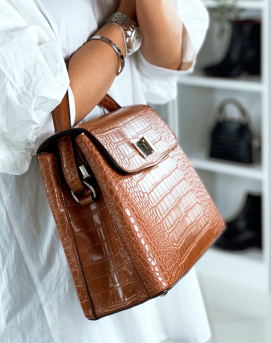 Sac à main trapèze effet croco camel