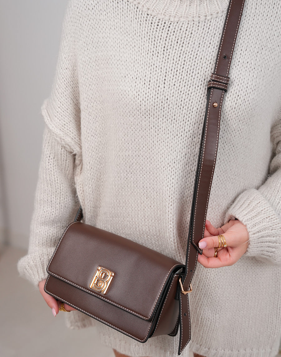 Sac marron chocolat à lanière ajustable