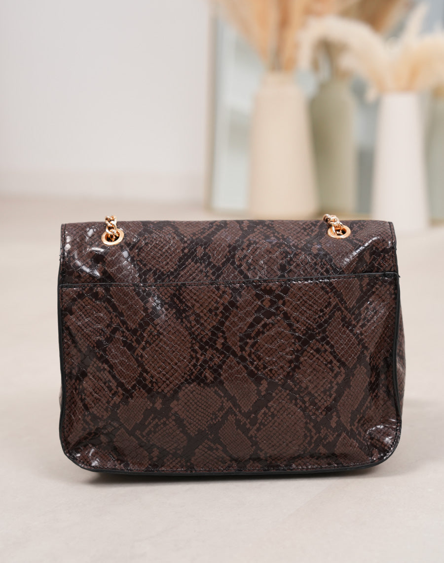Sac marron vernis effet croco