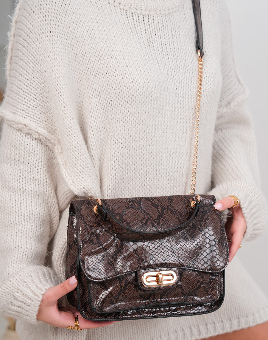 Sac marron vernis effet croco