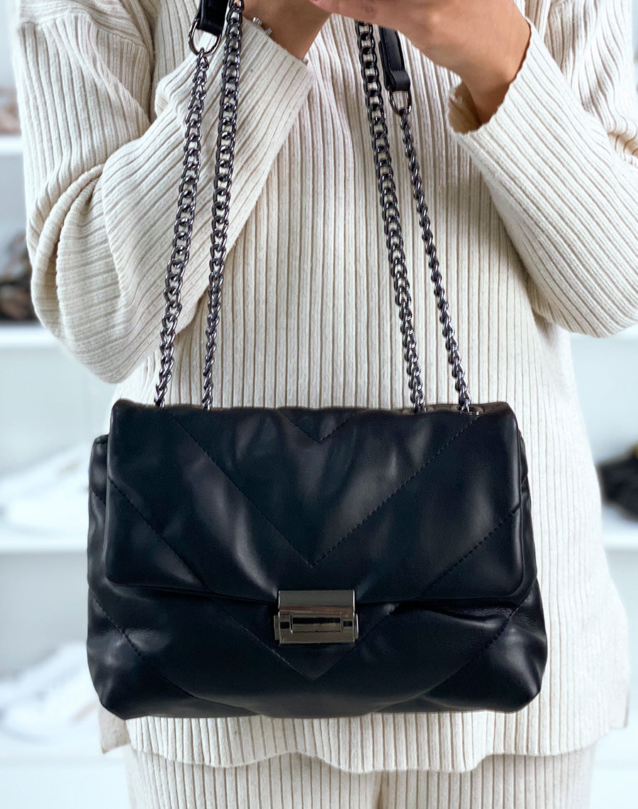 Sac noir matelassé effet mat à bandoulières chaînes