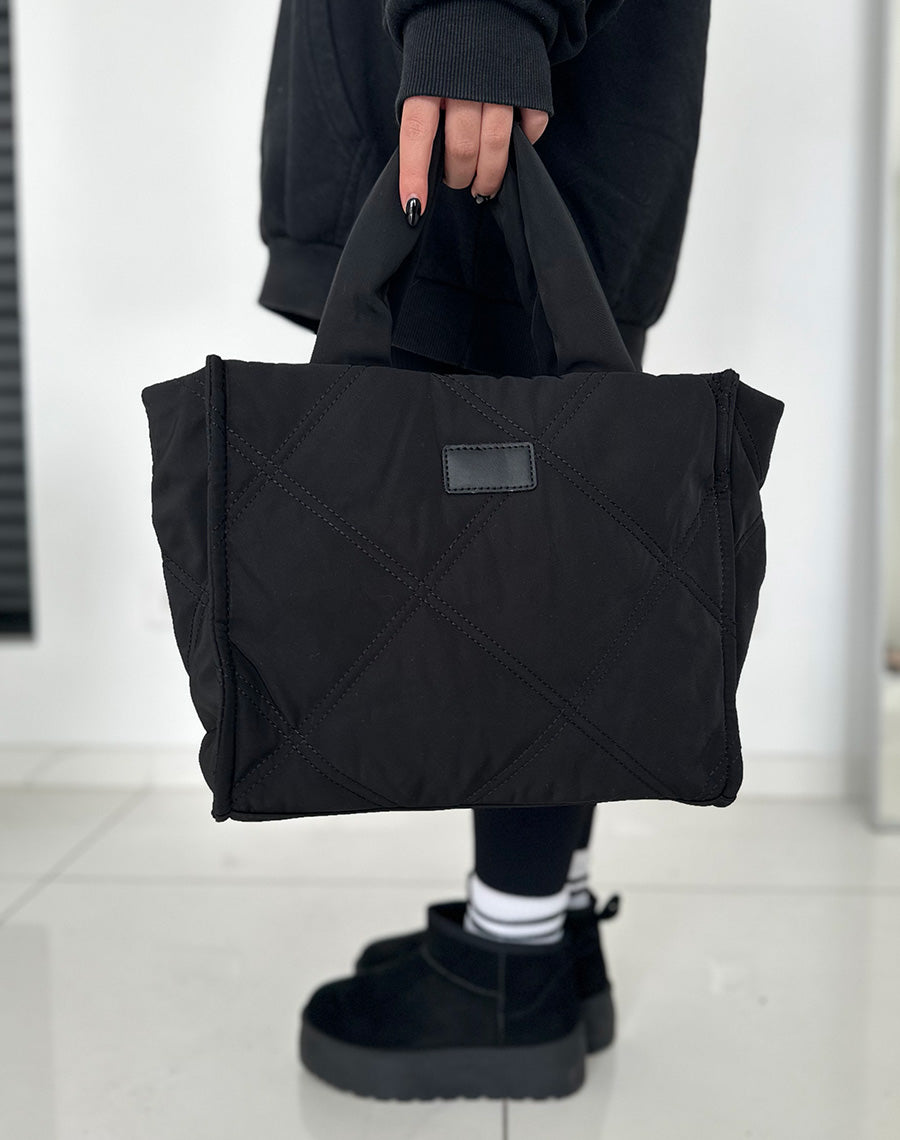 Sac noir matelassé en nylon