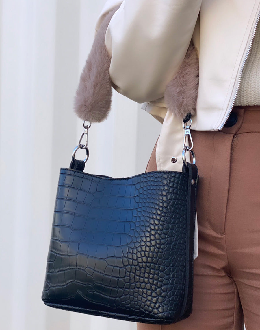 Sac sceau noir effet croco