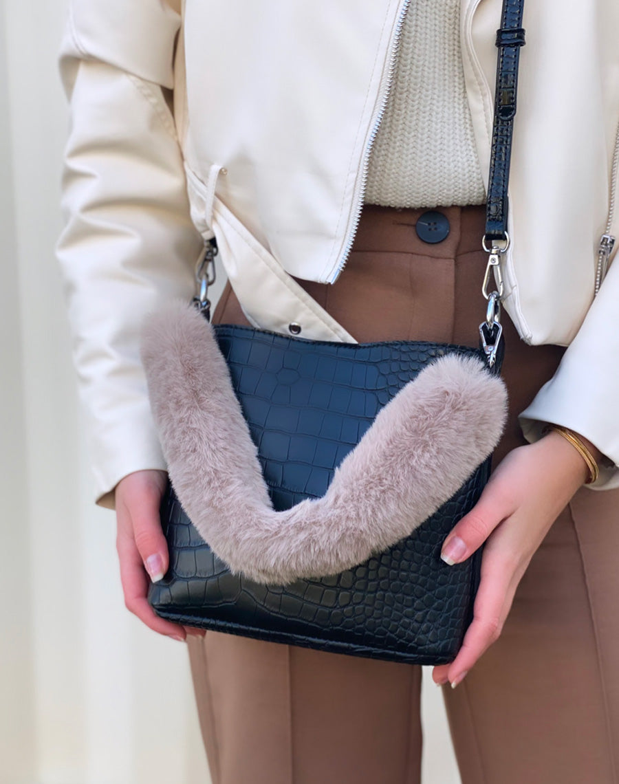 Sac sceau noir effet croco