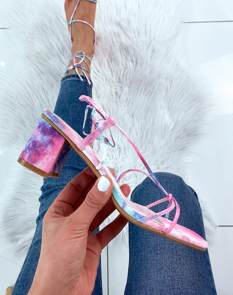 Sandale bleue tie and dye à talon