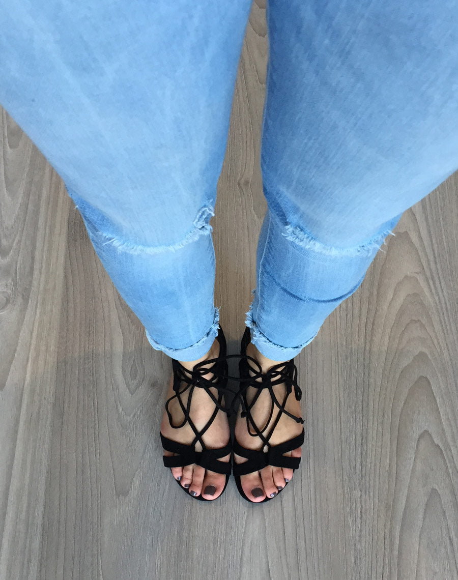 Sandale noire effet suédine