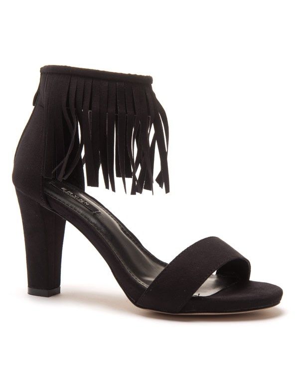 Sandale noire à franges