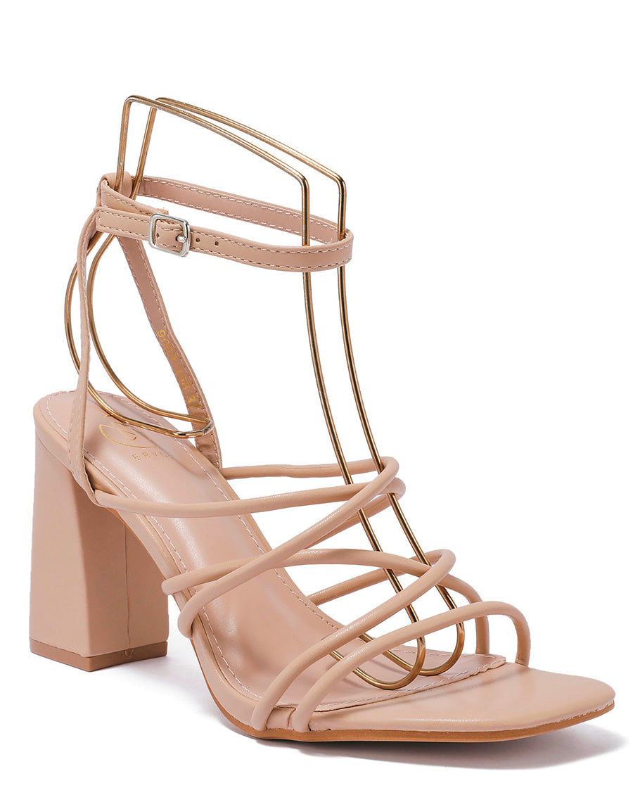 Sandales beiges à lanières entrecroisées et talon épais