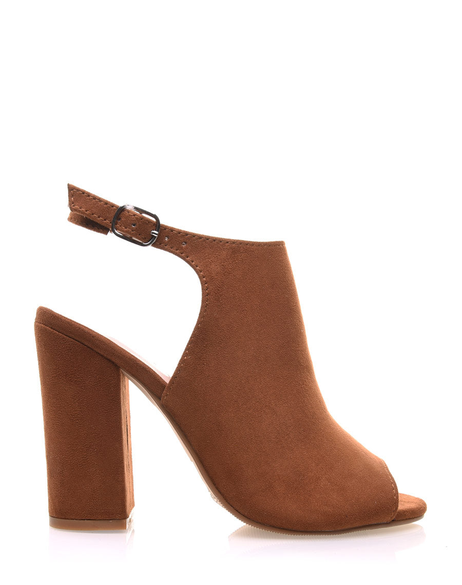 Sandales camel en suédine bout ouvert