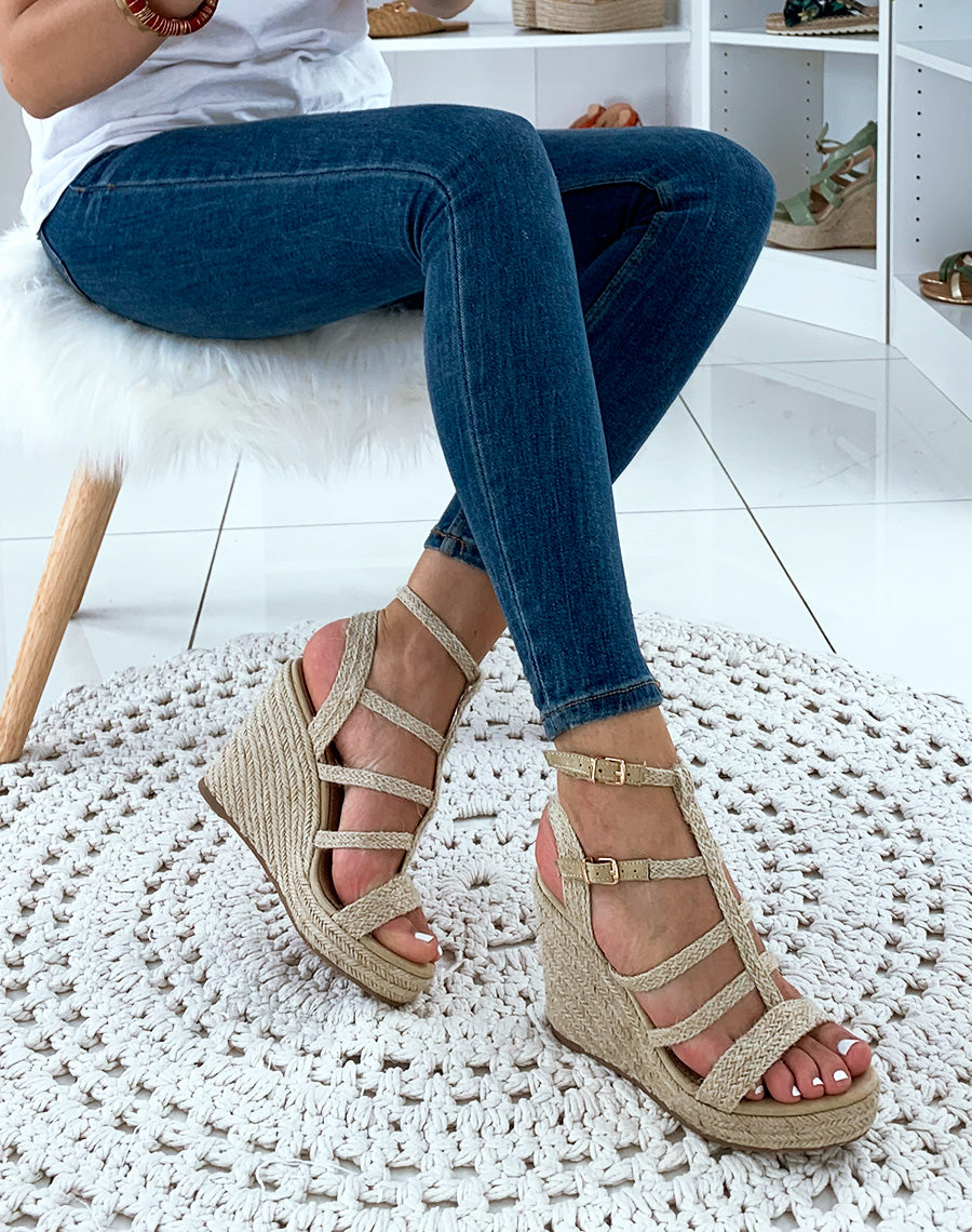 Sandales compensées beige raphia