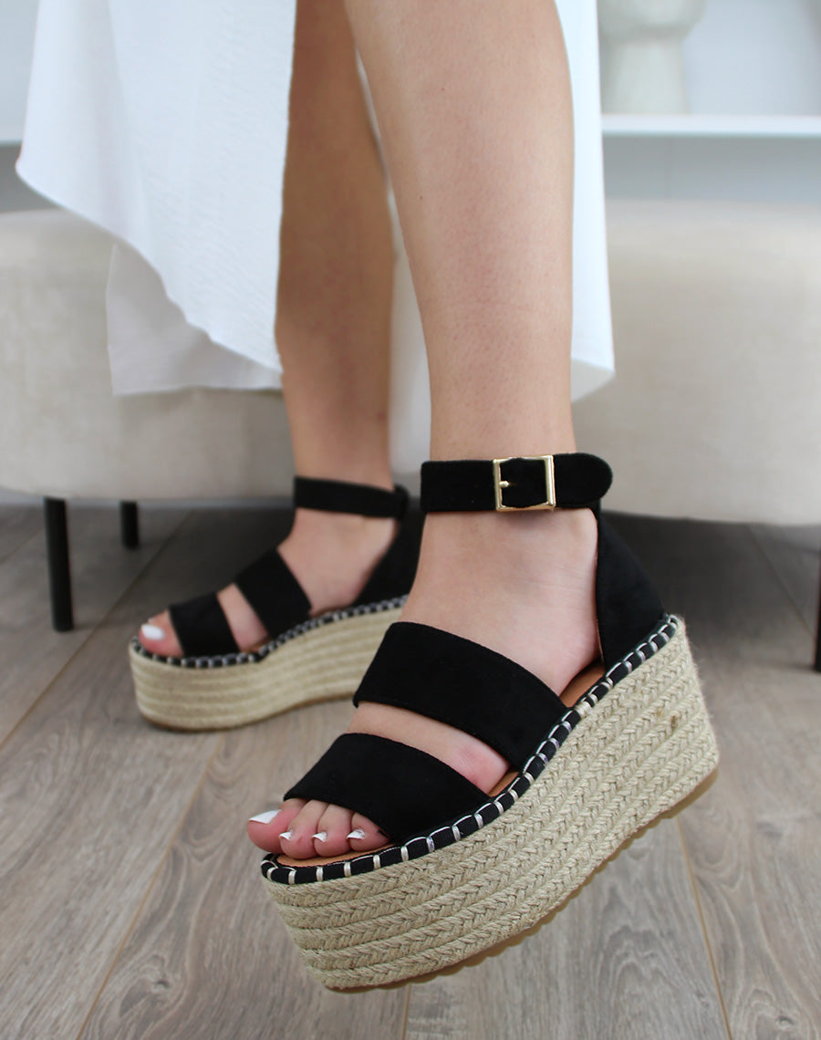 Sandales compensées en suédine noires à multiples brides