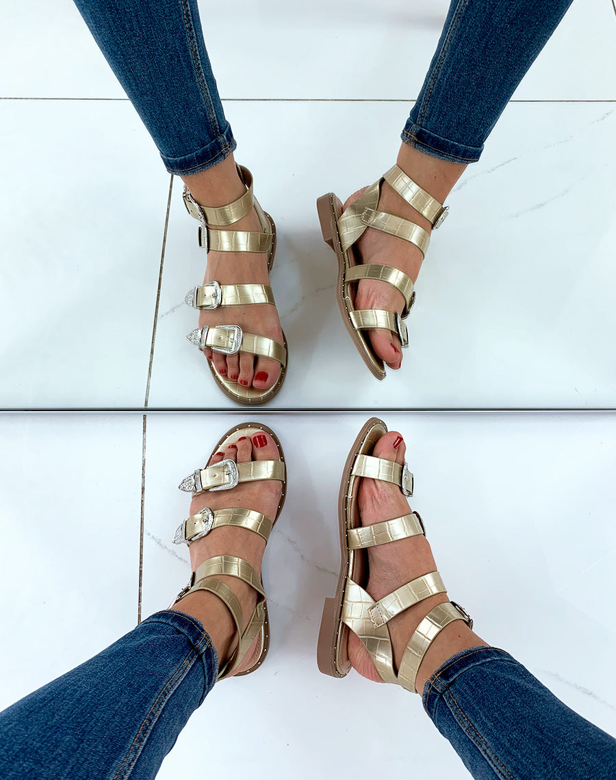 Sandales dorées à boucles style western