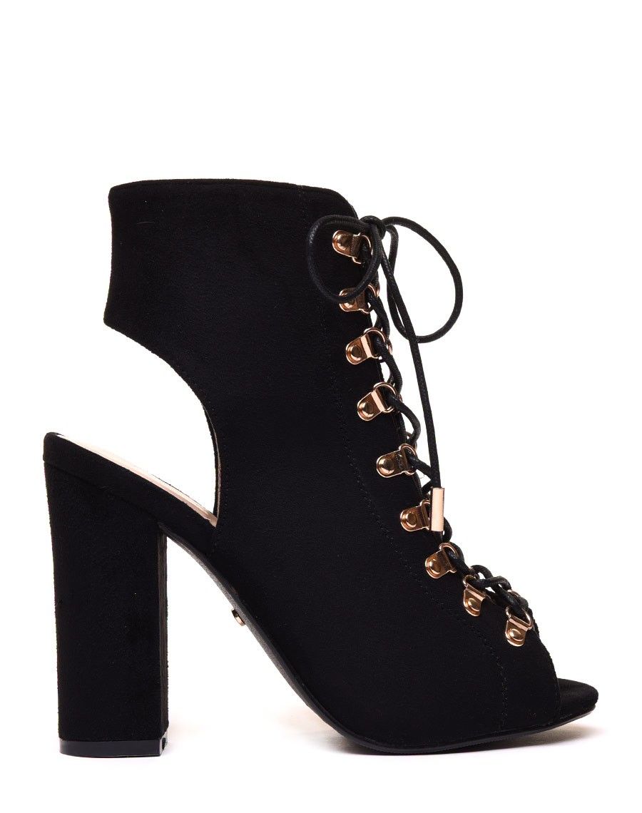 Sandales en suédines ouvertes noires à talons