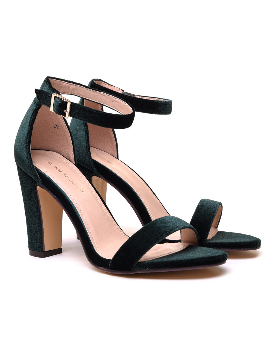 Sandales en velours vertes à talons