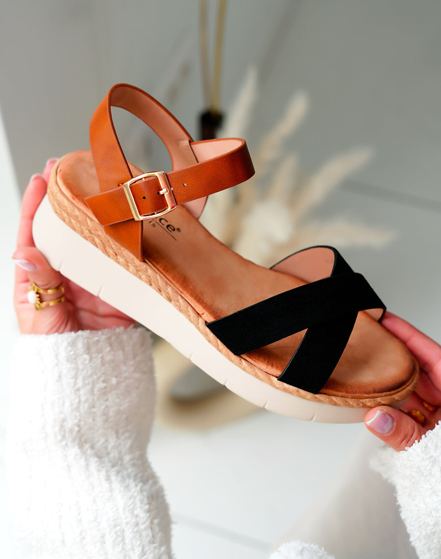 Sandales Femme Bi-Couleurs à Bride Entrecroisée et Plateforme Compensée