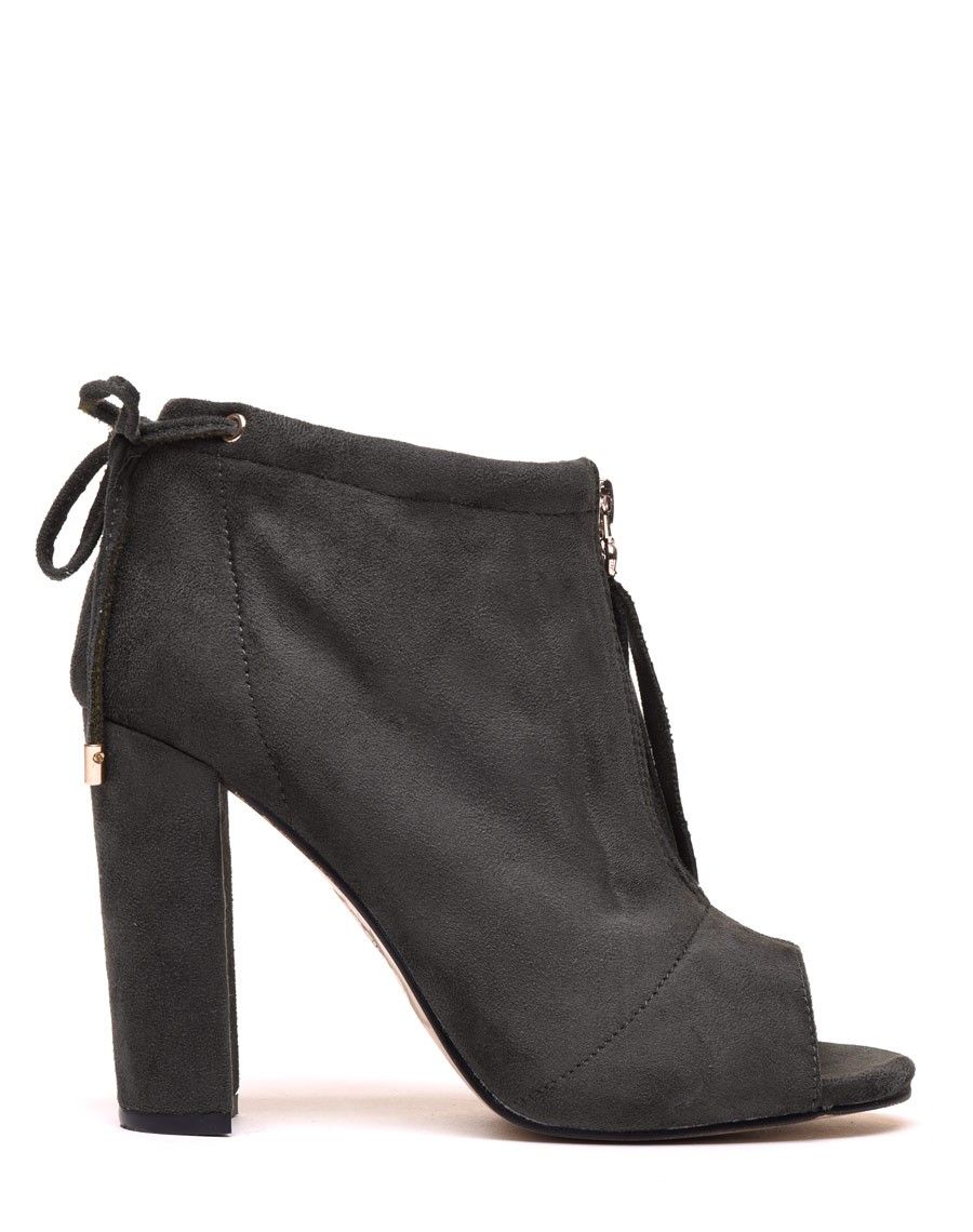 Sandales kaki à talons en suédine