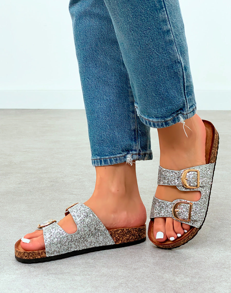 Sandales Mules Femme Scintillantes Argentées avec Boucle Dorée