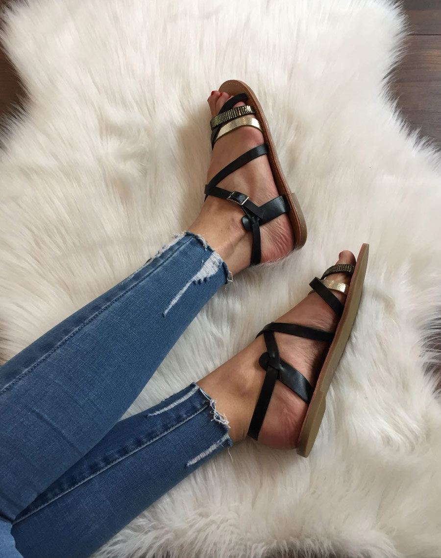 Sandales multi-bride croisée noires