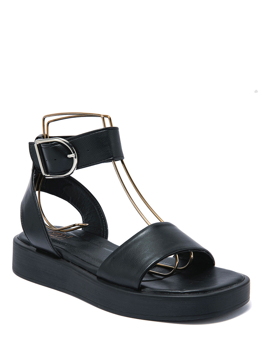 Sandales noires à semelle et brides épaisses