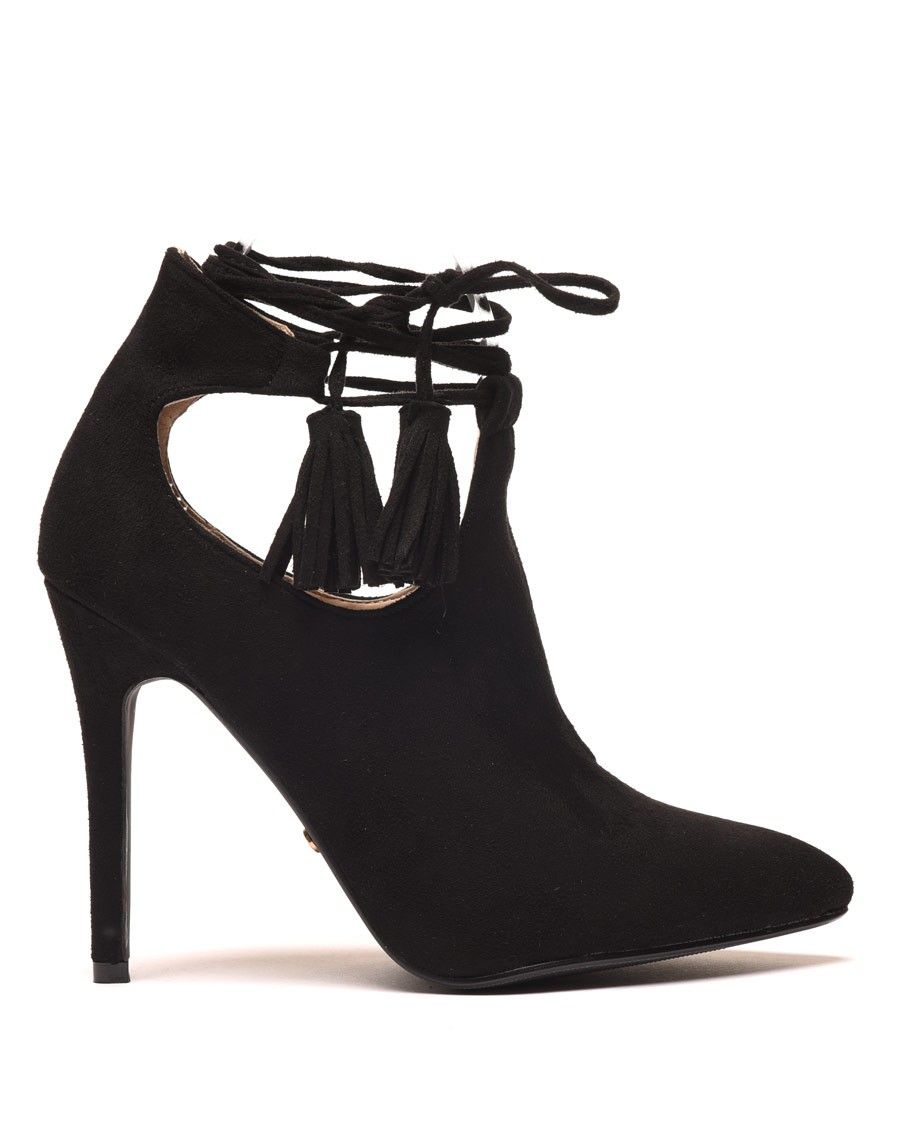 Sandales noires à talons ajourées