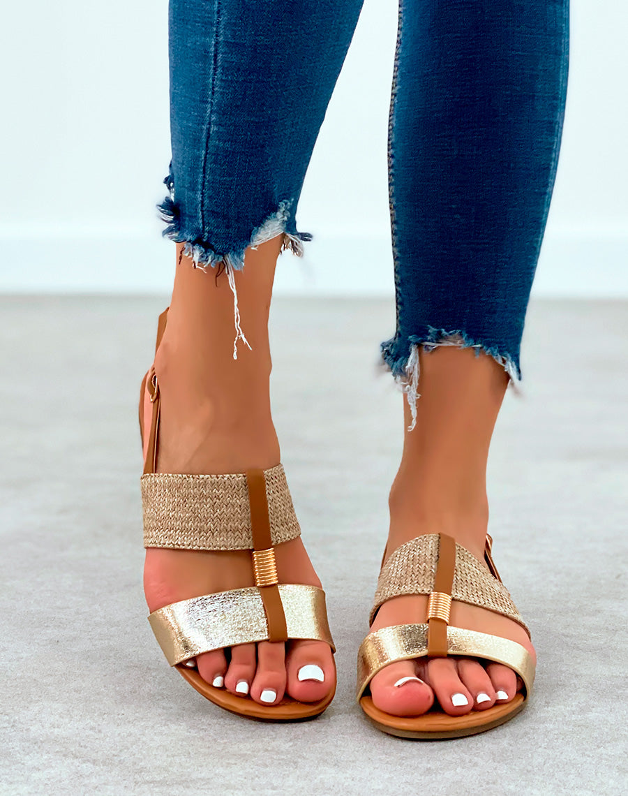 Sandales plates dorée à détail tressé