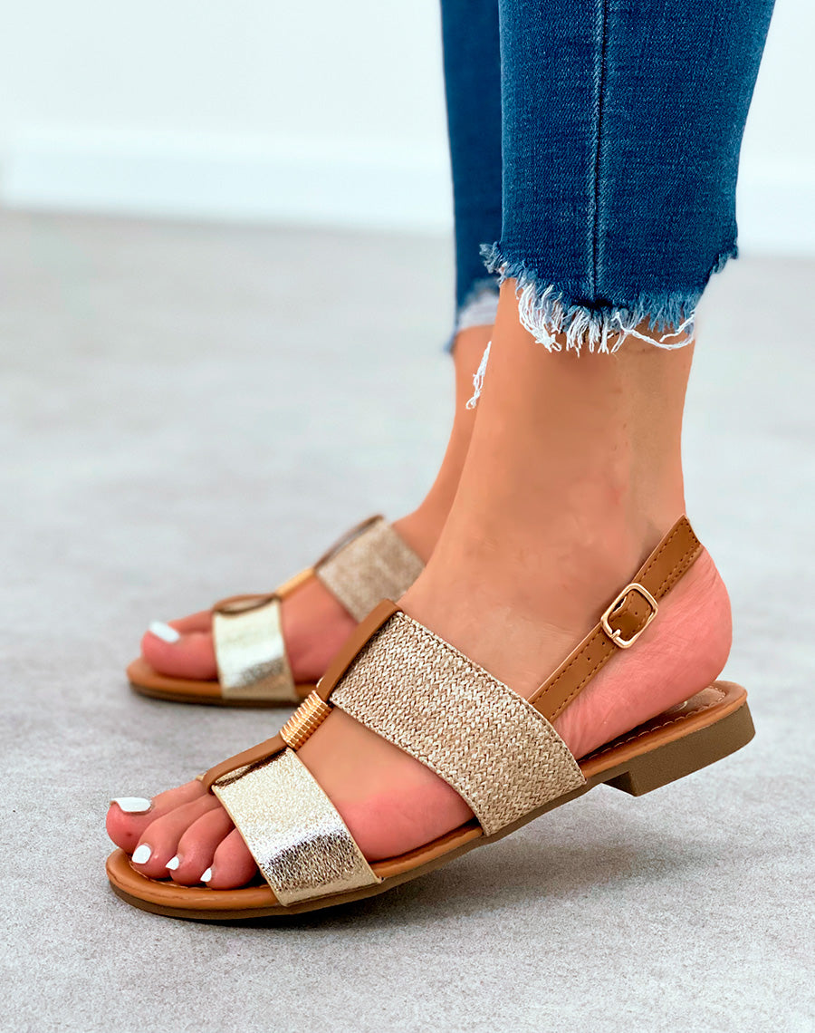 Sandales plates dorée à détail tressé