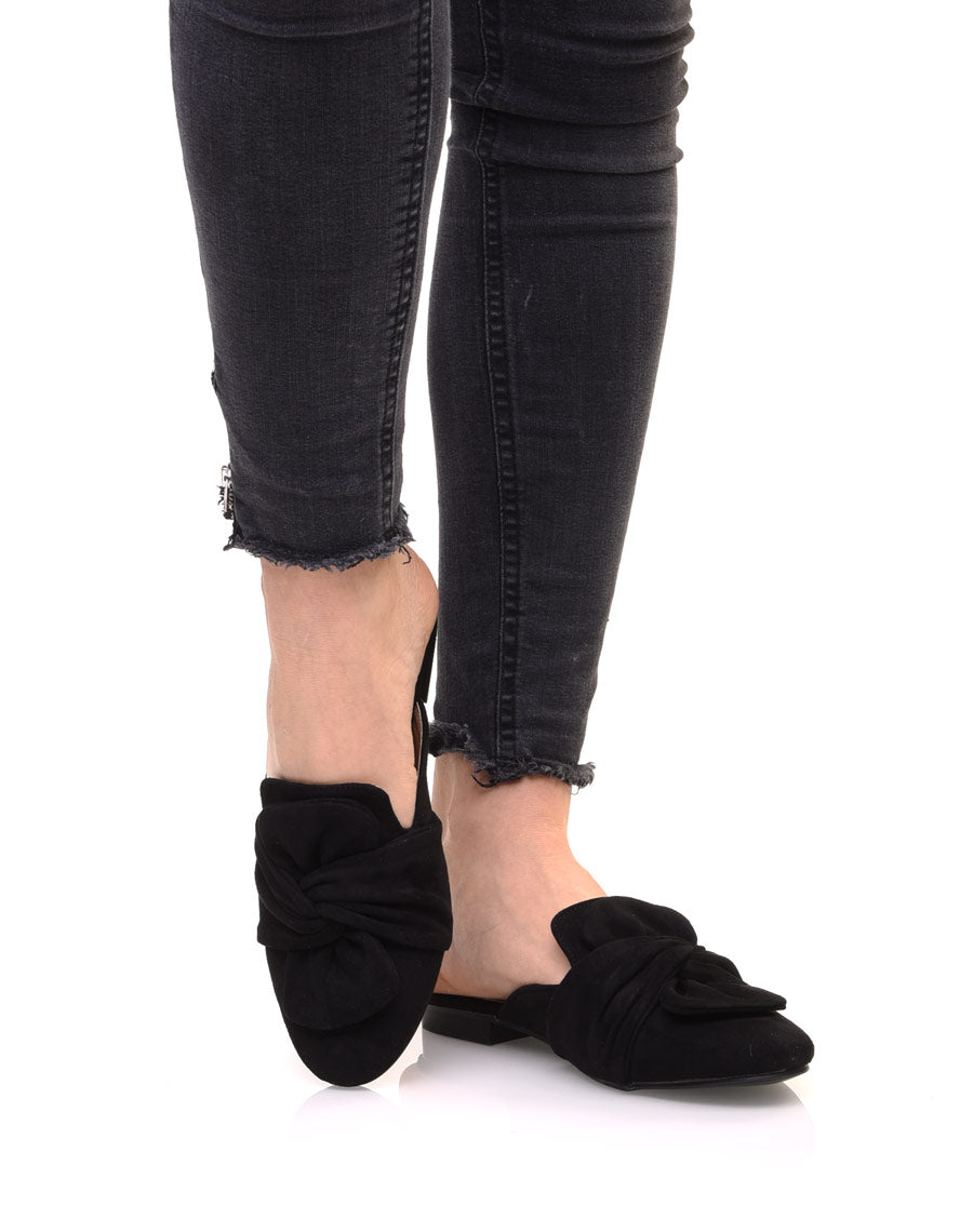 Sandales plates noires en suédine