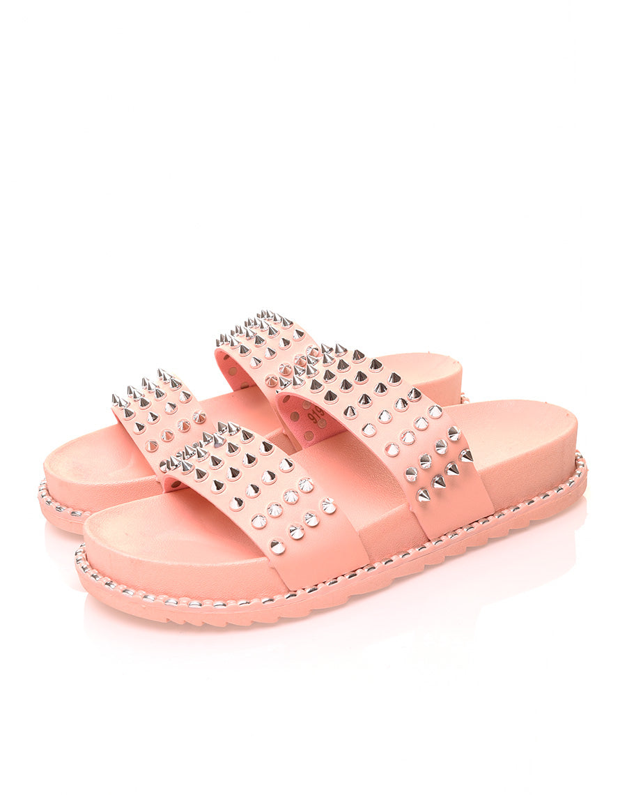 Sandales roses cloutés