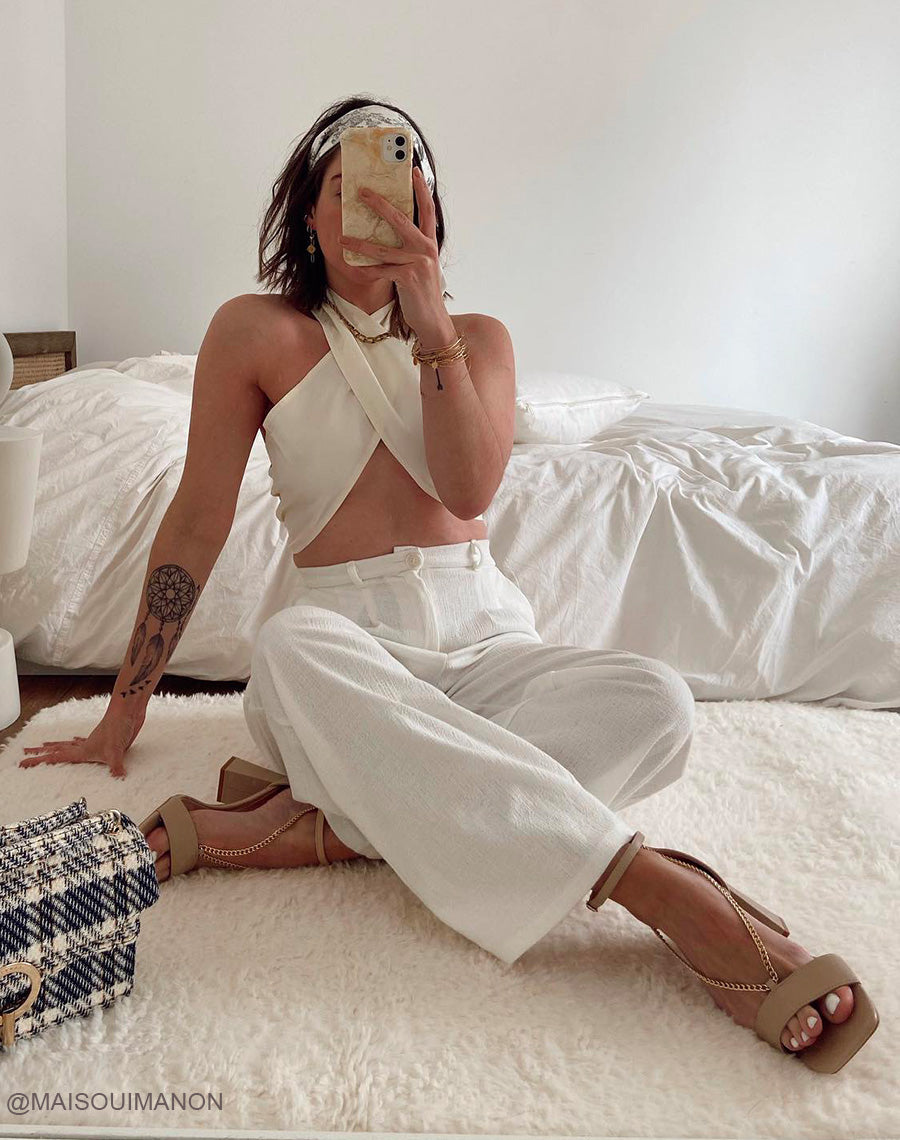 Sandales à talon beiges à chaînes tombantes