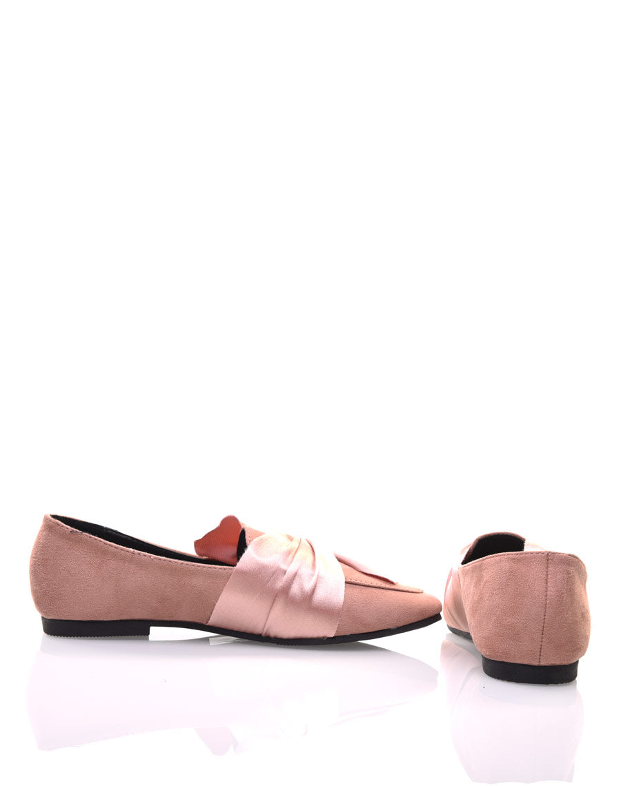 Slippers roses à noeud