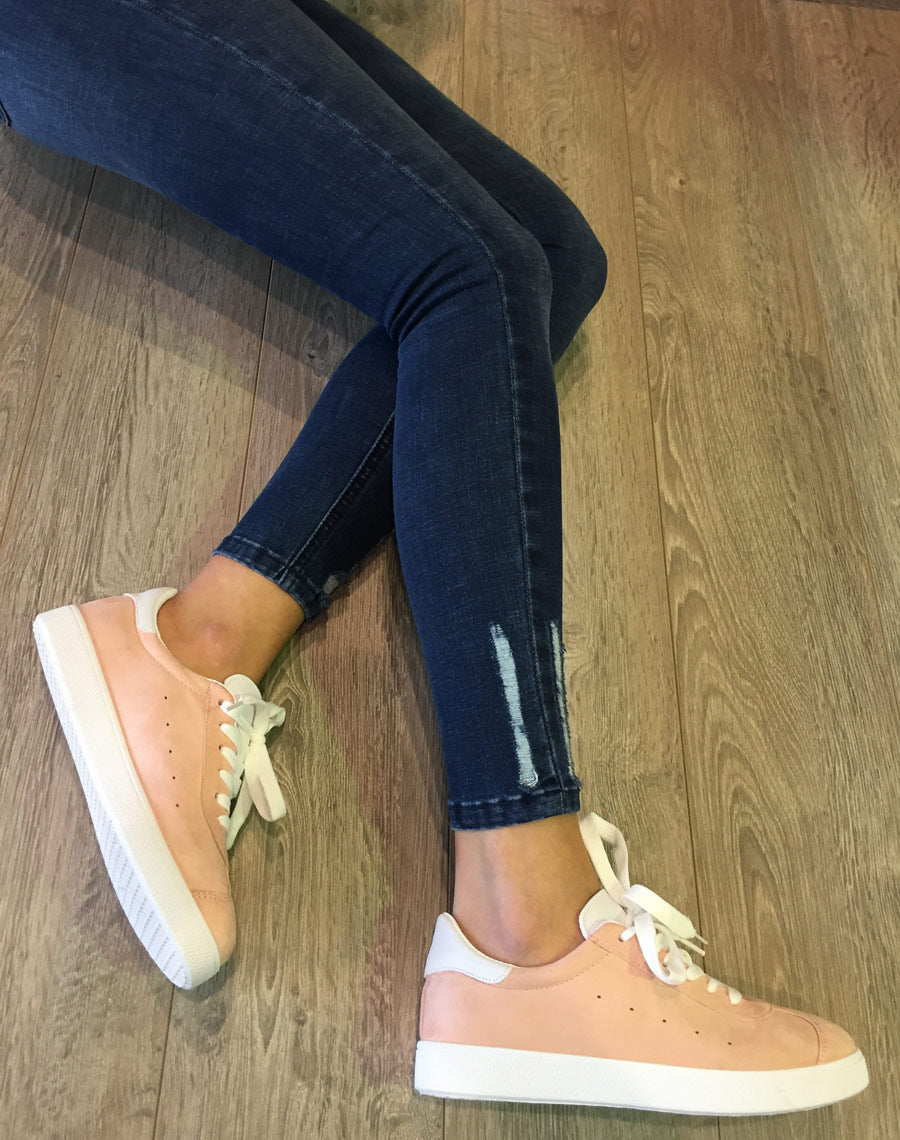 Sneakers en suédine rose pale