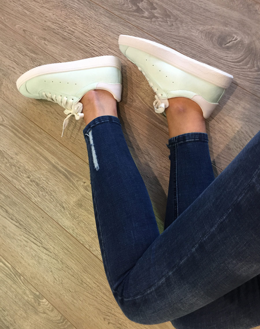 Sneakers en suédine vert eau