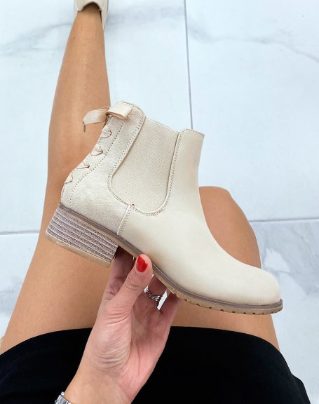 Beige Chelsea boots with bow