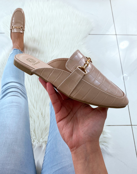 Beige crocodile-style moccasin-style mules with straps