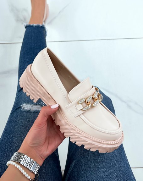 Beige loafers with rhinestone gold chain and notched sole